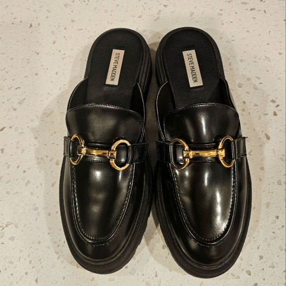 Steve Madden Black Chunky Mule Loafers with Gold Detailed Hardware Sz 9.5 - Picture 2 of 7